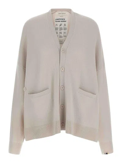 Extreme Cashmere Cardigan N24 Tokio Chalk In Neutral