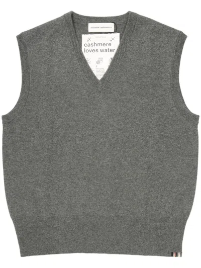 Extreme Cashmere Fine-knit Vest In Gray