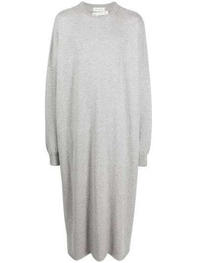 Extreme Cashmere N° 289 May Fine-knit Dress In Grey