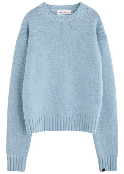 Extreme Cashmere N°373 Oldie Cashmere Jumper In Light Blue