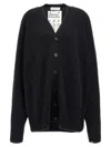 Extreme Cashmere V-neckline Cardigan With Front Pockets And Ribbed Cuffs In Black