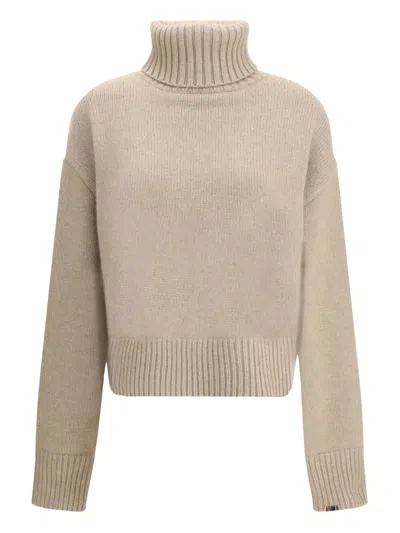 EXTREME CASHMERE N°434 ROLL-NECK SWEATER