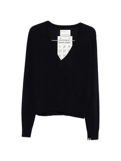 Extreme Cashmere Knit Sweater V Neckline Long Sleeves In Black