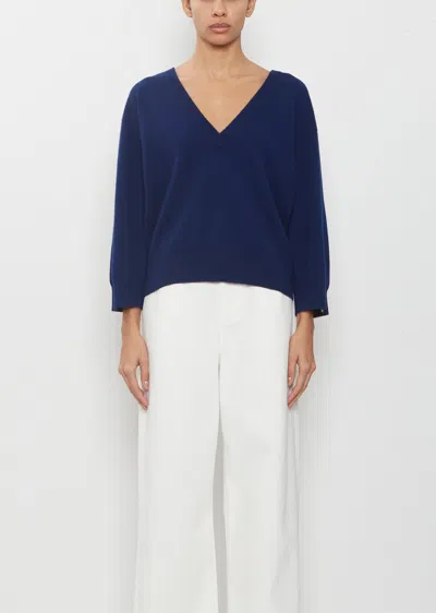 Extreme Cashmere N°491 Pearl V-neck Sweater In Blue