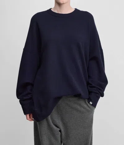 Extreme Cashmere Timeless American Sweatshirt In Navy In Blue