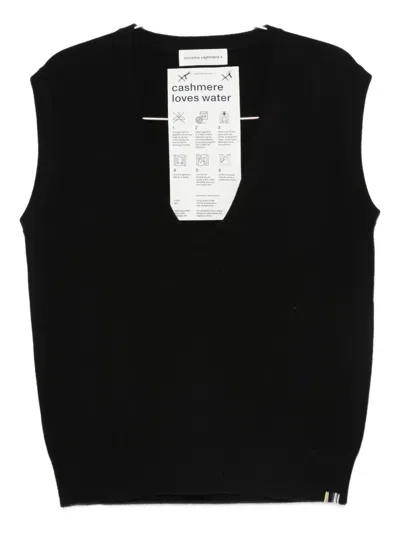 Extreme Cashmere V-neck Sleeveless Knitted Vest In Black