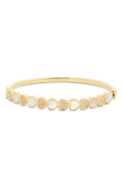 Eye Candy Los Angeles Brianna Alternating Heart Bangle Bracelet In Gold