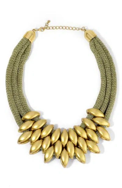Eye Candy Los Angeles Camille Leaf Statement Necklace In Green