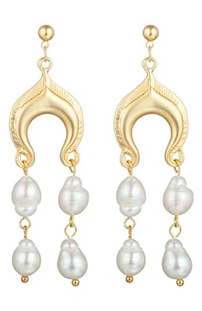 Eye Candy Los Angeles Kate Faux Pearl Drop Earrings In Gold