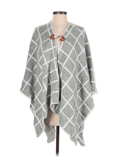 Pre-owned Eyeful Poncho In Gray