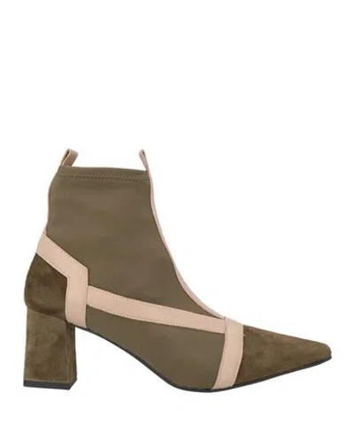 Ezzio Woman Ankle Boots Military Green Size 10 Textile Fibers, Leather