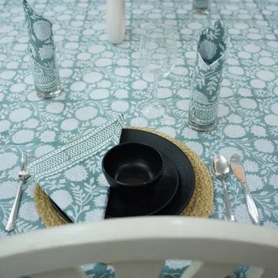 Fabdivine 18x18 Inch Decorative Napkin For Celebrations, Perfect For Home & Events- Rajat In Grace Green