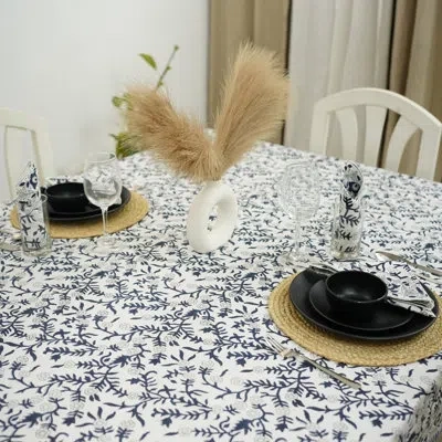 Fabdivine 18x18 Inch Designer Napkins, Perfect Blend Of Style & Utility- Shehjan In Blue