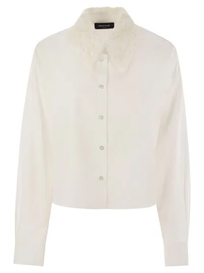 Fabiana Filippi Cropped Shirt With Lace Collar In Neutral