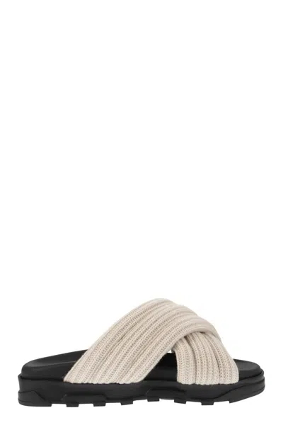 Fabiana Filippi Dynamic And Modern Merino Wool Low Sandal With Leather Lining In Gray