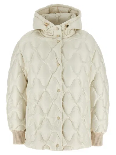 Fabiana Filippi Wave-quilted Hooded-neck Jacket In Neutral