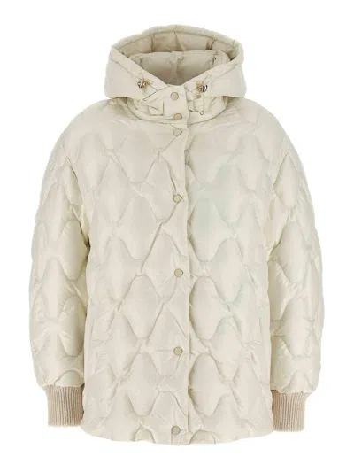 Fabiana Filippi Hooded Down Jacket In White