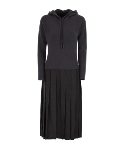 FABIANA FILIPPI FABIANA FILIPPI HOODED RIBBED PLEATED DRESS