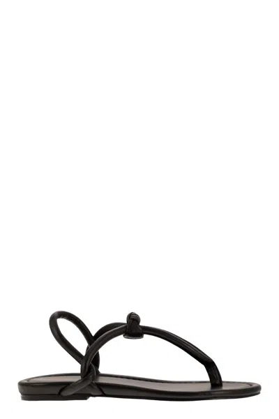 Fabiana Filippi Women's Leather Flip-flops Sandal In Black