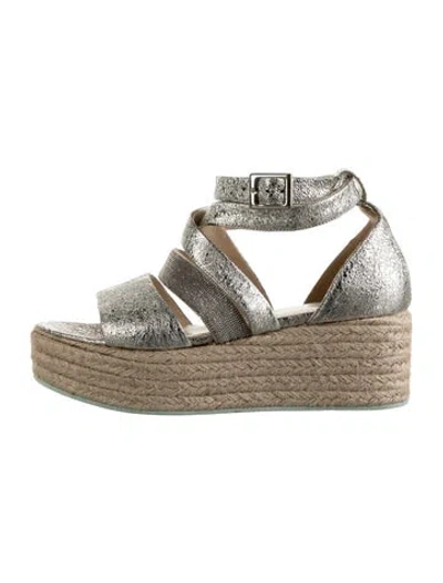 Pre-owned Fabiana Filippi Patent Leather Sandals In Green