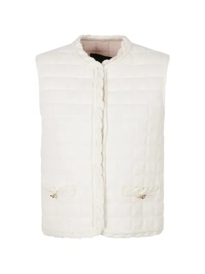 Fabiana Filippi Quilted Cable-knit Gilet In Neutral