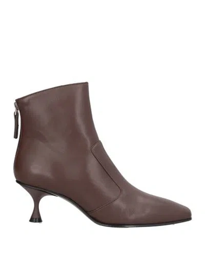 Fabiana Filippi Woman Ankle Boots Dark Brown Size 5 Leather
