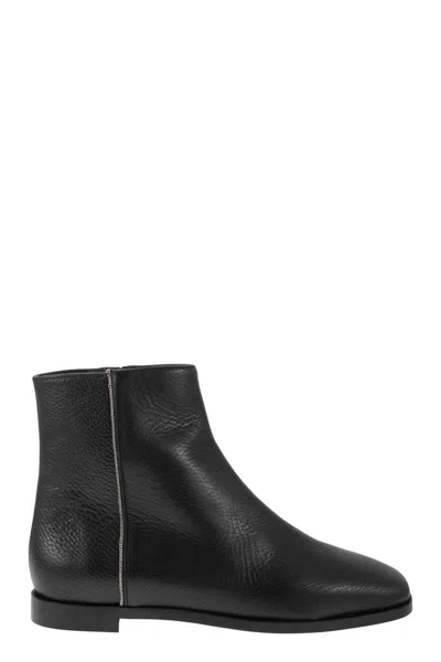 Fabiana Filippi Grained Leather Ankle Boots In Black