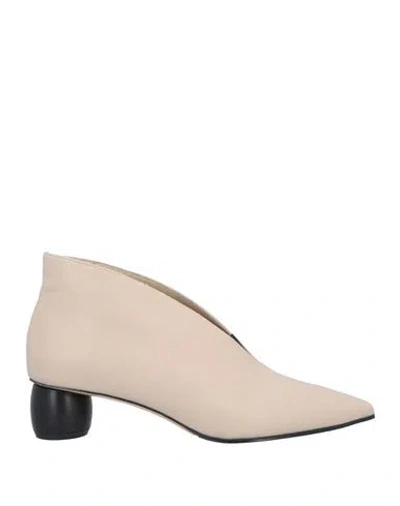 Fabio Rusconi Woman Ankle Boots Blush Size 7.5 Soft Leather In Neutral