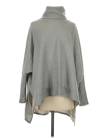 Pre-owned Fable Poncho In Gray