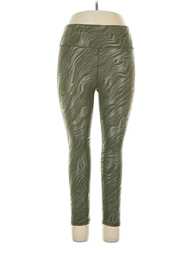 Pre-owned Fabletics Active Pants In Green