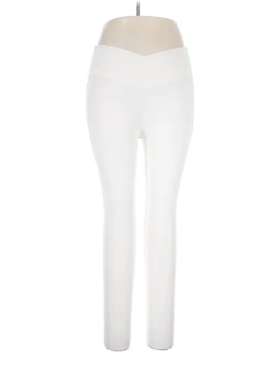 Pre-owned Fabletics Active Pants In Ivory