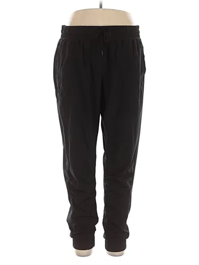 Pre-owned Fabletics Casual Pants In Black