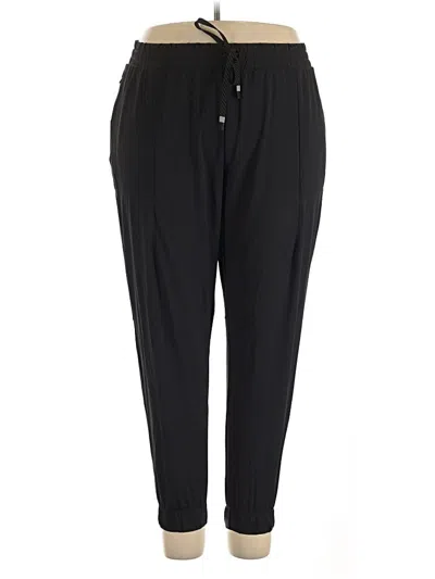 Pre-owned Fabletics Casual Pants In Black