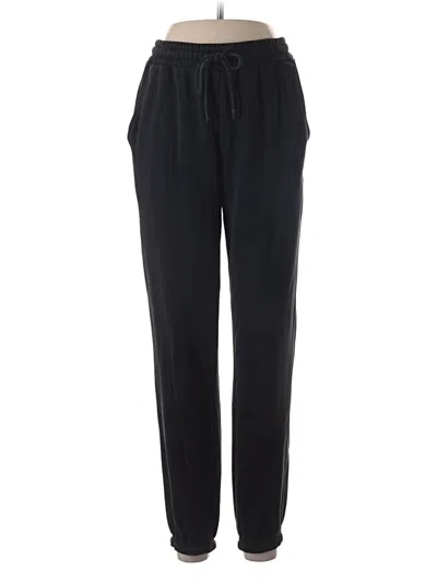 Pre-owned Fabletics Casual Pants In Black