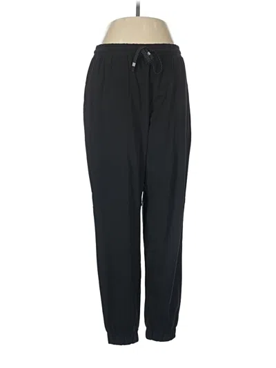 Pre-owned Fabletics Casual Pants In Black