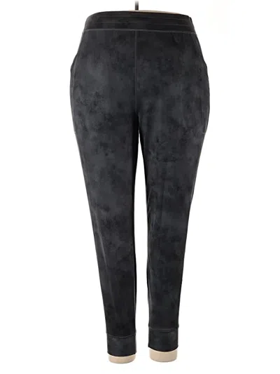 Pre-owned Fabletics Casual Pants In Black