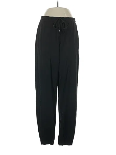 Pre-owned Fabletics Casual Pants In Black
