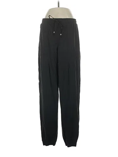 Pre-owned Fabletics Casual Pants In Black