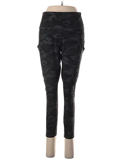 Pre-owned Fabletics Casual Pants In Green