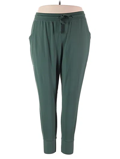 Pre-owned Fabletics Casual Pants In Green