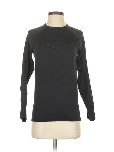Pre-owned Fabletics Long Sleeve T-shirt In Black