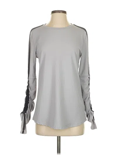 Pre-owned Fabletics Long Sleeve T-shirt In Gray
