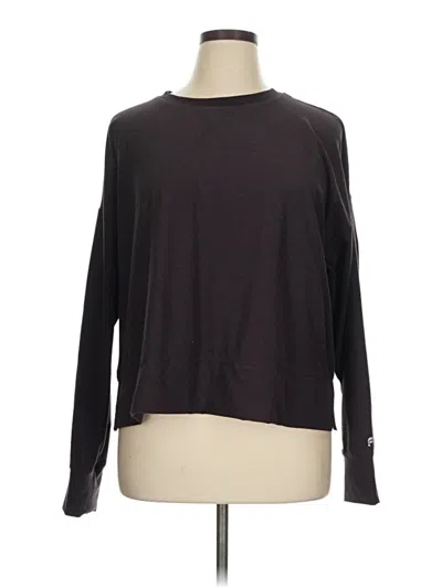 Pre-owned Fabletics Long Sleeve T-shirt In Brown