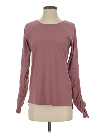 Pre-owned Fabletics Long Sleeve T-shirt In Burgundy