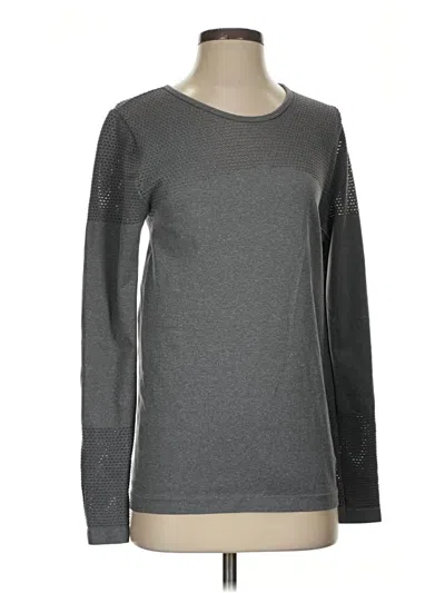 Pre-owned Fabletics Long Sleeve T-shirt In Gray