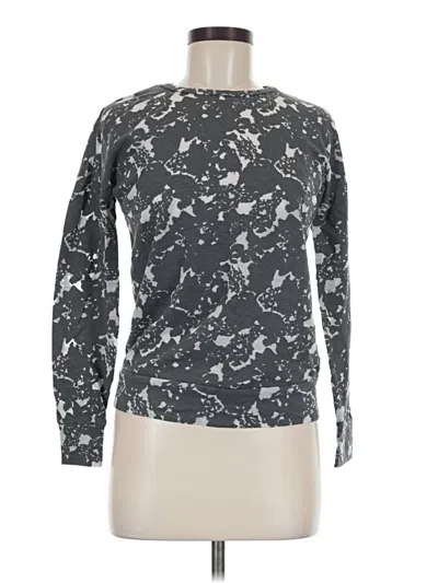 Pre-owned Fabletics Long Sleeve T-shirt In Gray
