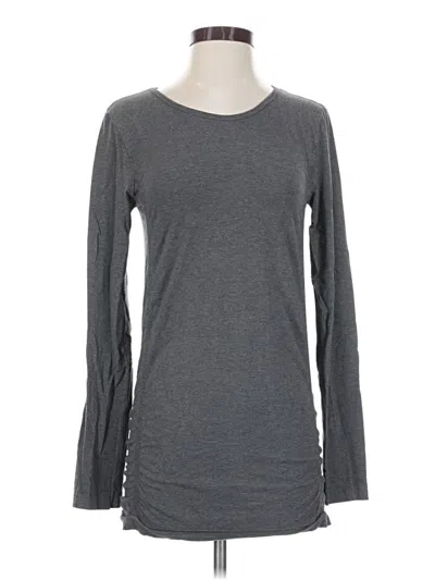 Pre-owned Fabletics Long Sleeve T-shirt In Gray