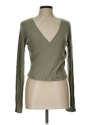 Pre-owned Fabletics Long Sleeve T-shirt In Green