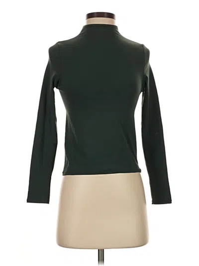 Pre-owned Fabletics Long Sleeve Turtleneck In Green