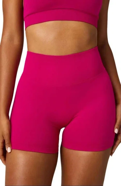 Fabletics Seamless Scrunch 4'' Short In Brown